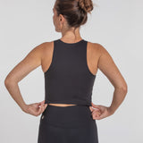 Rosa Crop Top Yin. Sustainable women's sports top