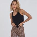 Lilia Cotton T-shirt Yin. Organic cotton T-shirt
