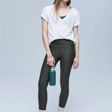 High-waisted leggings. Chleo Forest