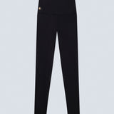Extra high-waisted leggings. Sun Yin